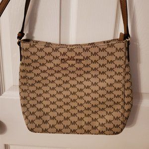 Michael Kors Crossbody